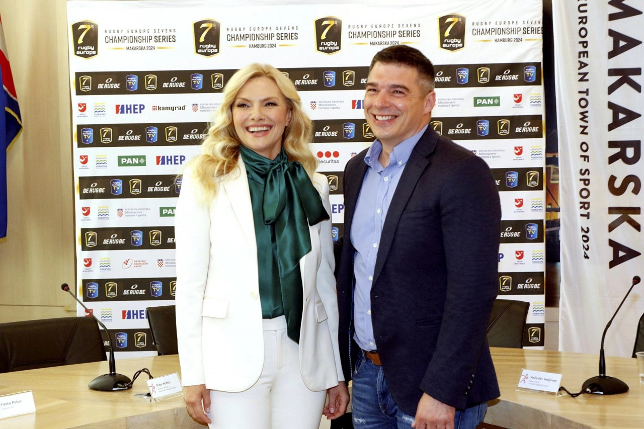 Vlatka Pokos prekinula s Većeslavom Holjevcem? Nakon tri mjeseca zahladila fatalna veza
